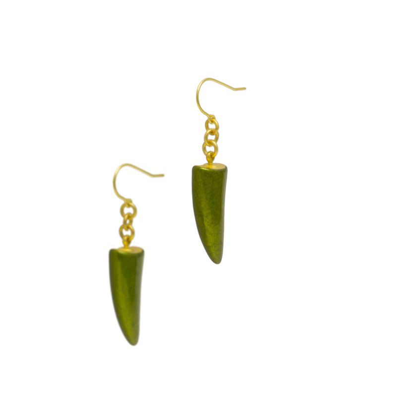 ピアス